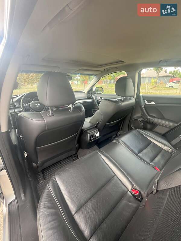 Седан Honda Accord 2011 в Запоріжжі