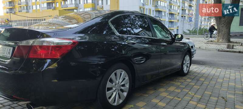 Седан Honda Accord 2014 в Одесі