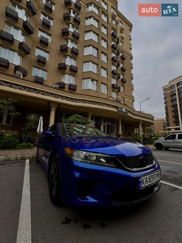 Купе Honda Accord 2013 в Києві