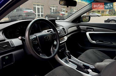 Купе Honda Accord 2013 в 