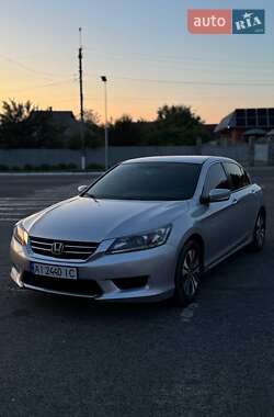 Седан Honda Accord 2014 в Барышевке