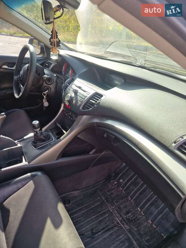 Седан Honda Accord 2010 в Днепре