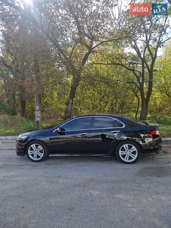 Седан Honda Accord 2010 в Днепре