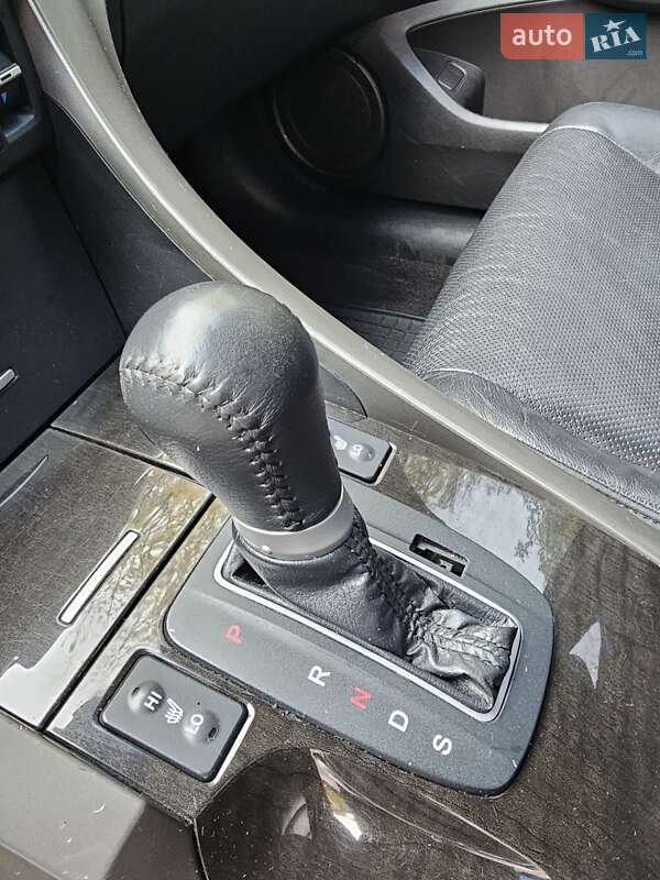 Седан Honda Accord 2010 в Киеве