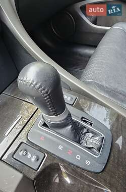Седан Honda Accord 2010 в 