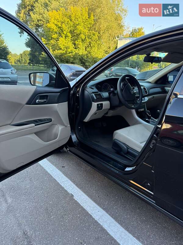 Седан Honda Accord 2014 в Хмельницькому фото 8 Седан Honda Accord 2014 в Хмельницькому