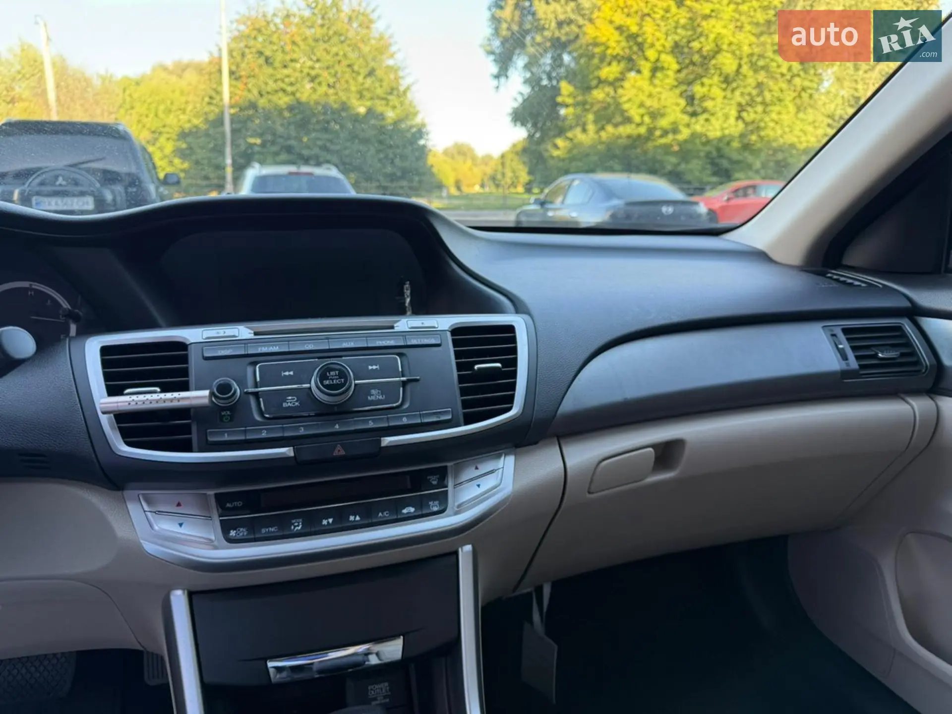 2014 Honda Accord - мініатюра 10