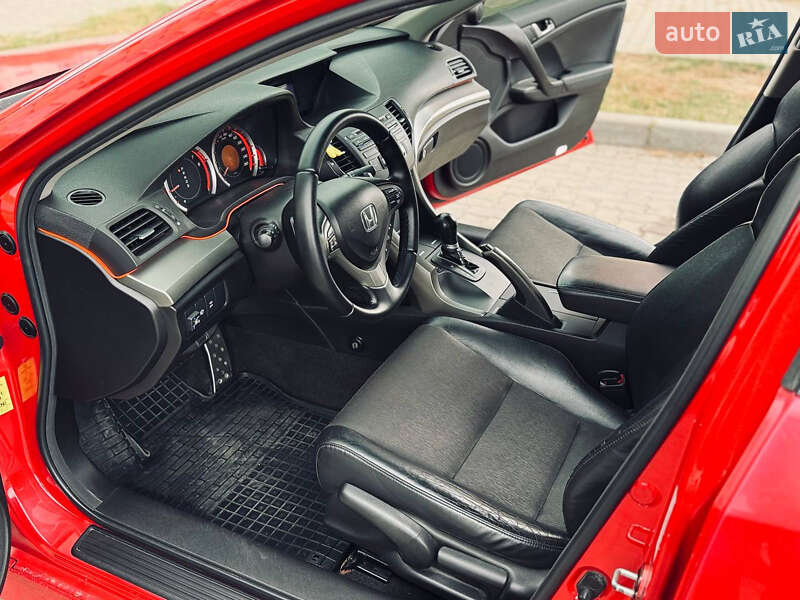 Седан Honda Accord 2008 в Полтаве