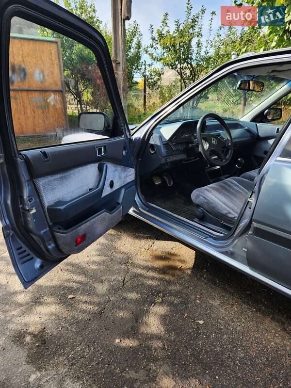 Седан Honda Accord 1986 в Олександрії