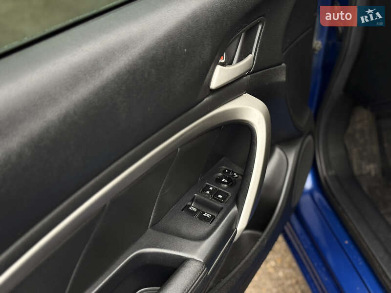 Купе Honda Accord 2011 в Ивано-Франковске