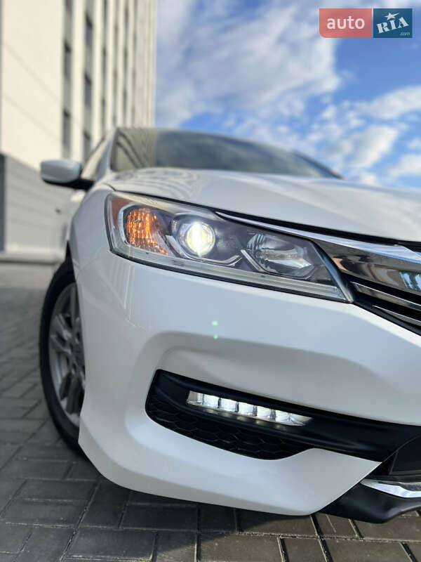 Седан Honda Accord 2016 в Днепре фото 15 Седан Honda Accord 2016 в Днепре