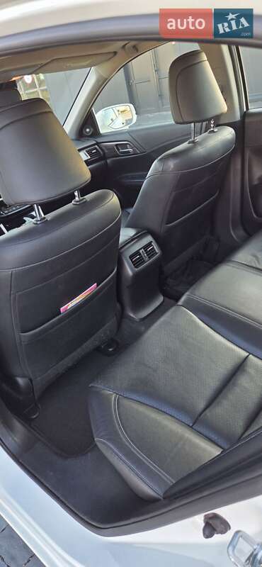 Седан Honda Accord 2017 в Львове фото 7 Седан Honda Accord 2017 в Львове