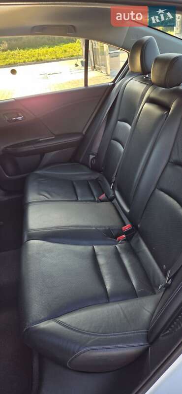 Седан Honda Accord 2017 в Львове фото 15 Седан Honda Accord 2017 в Львове