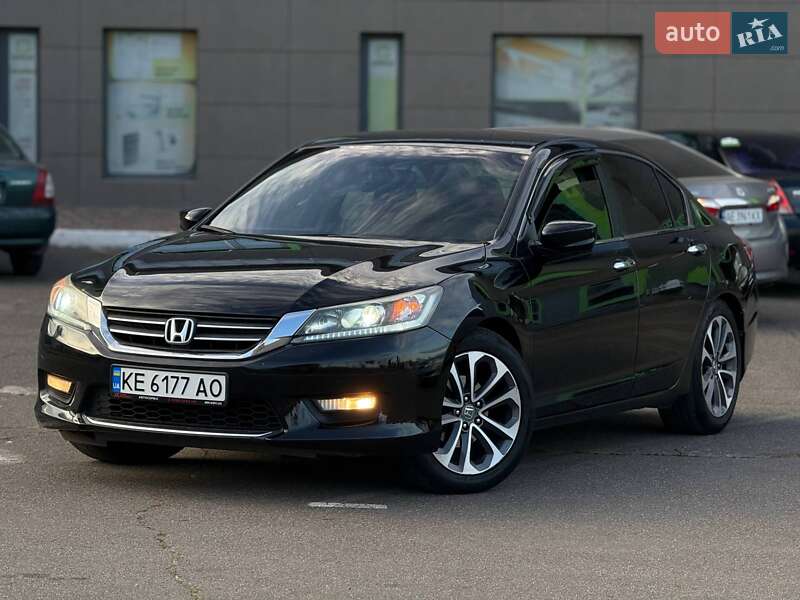 Седан Honda Accord 2015 в Кривому Розі