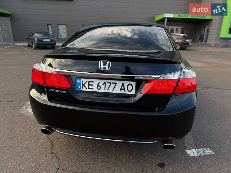 Седан Honda Accord 2015 в Кривому Розі