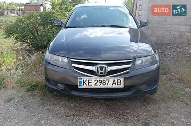 Седан Honda Accord 2006 в 