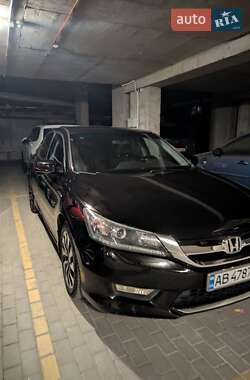 Седан Honda Accord 2014 в 