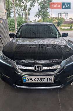 Седан Honda Accord 2014 в 