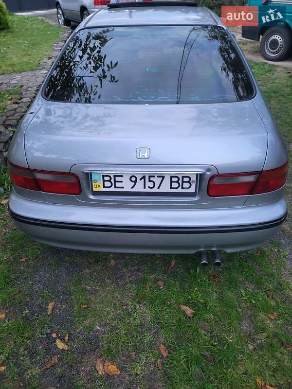 Седан Honda Accord 1997 в Владимире