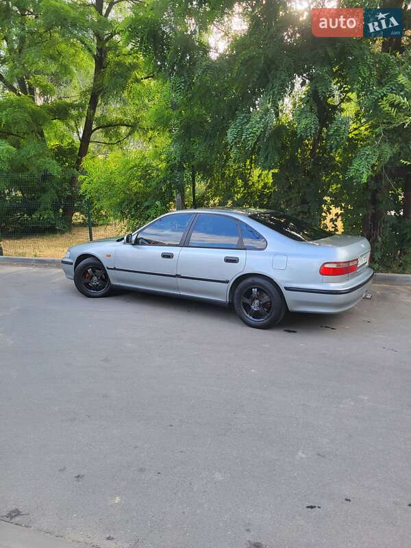 Седан Honda Accord 1997 в Владимире