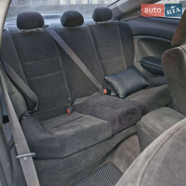 Купе Honda Accord 2009 в Каменском