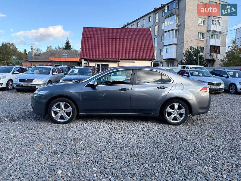 Седан Honda Accord 2012 в Бердичеве