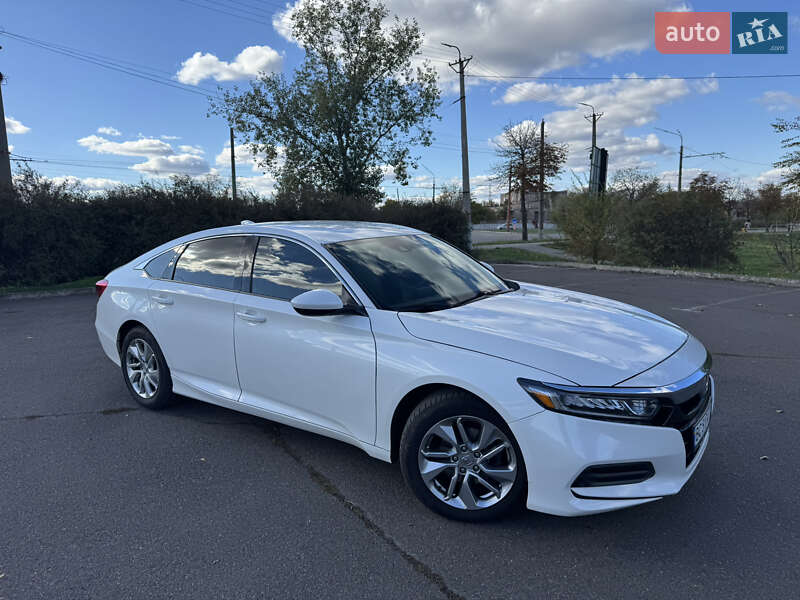 Седан Honda Accord 2018 в Кривом Роге