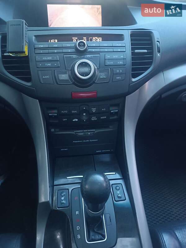 Седан Honda Accord 2010 в Харкові