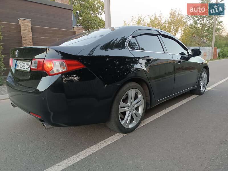 Седан Honda Accord 2010 в Харкові
