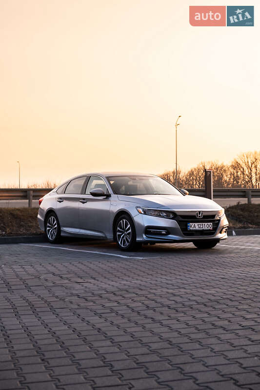 Седан Honda Accord 2018 в Києві