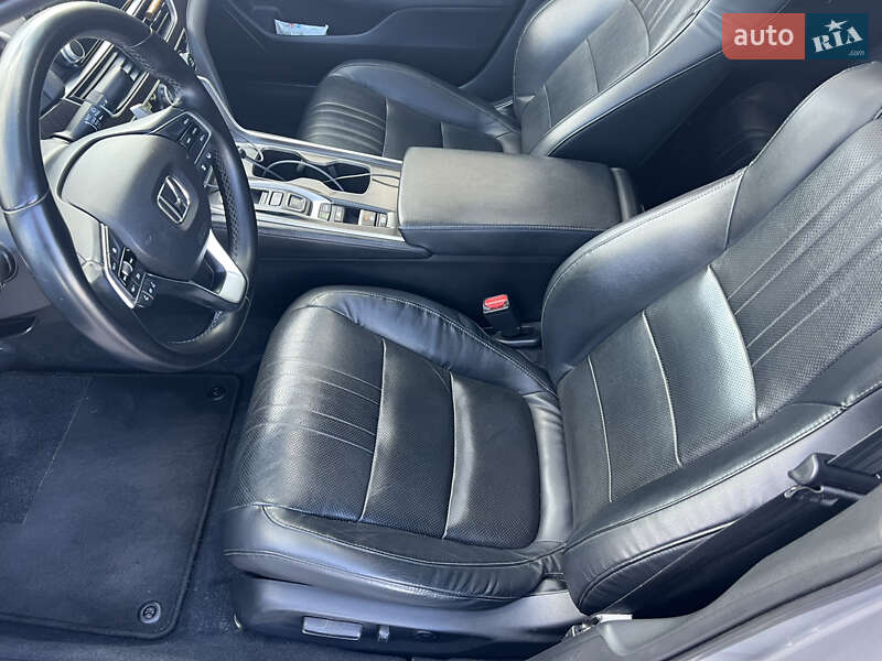 Седан Honda Accord 2018 в Києві