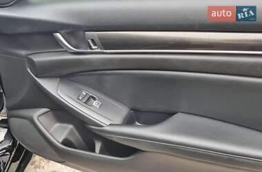 Седан Honda Accord 2022 в 