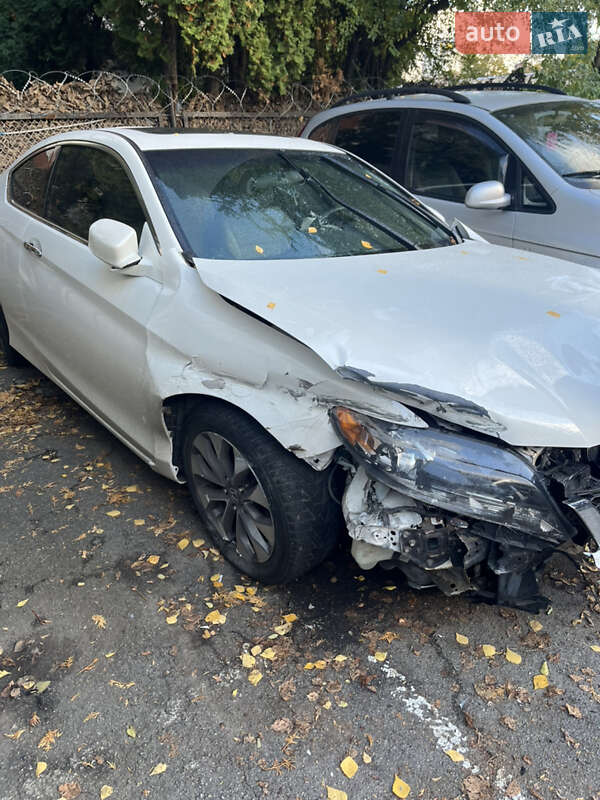 Купе Honda Accord 2014 в Киеве