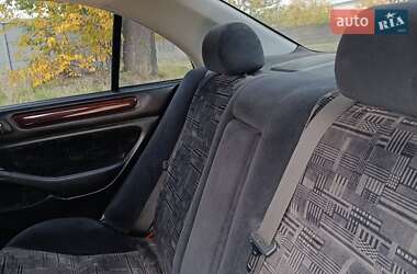 Седан Honda Accord 1999 в 