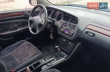 Седан Honda Accord 1999 в 