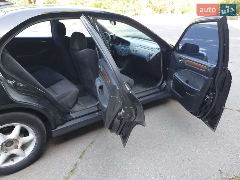 Седан Honda Accord 2001 в Кременчуці