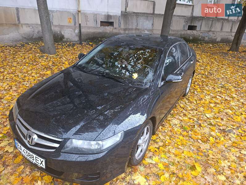 Седан Honda Accord 2006 в Кропивницком
