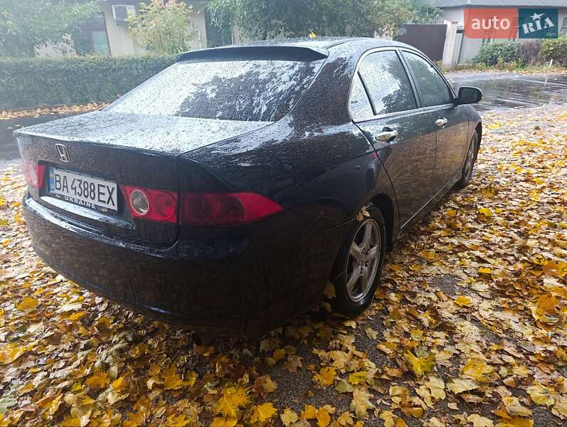 Седан Honda Accord 2006 в Кропивницком