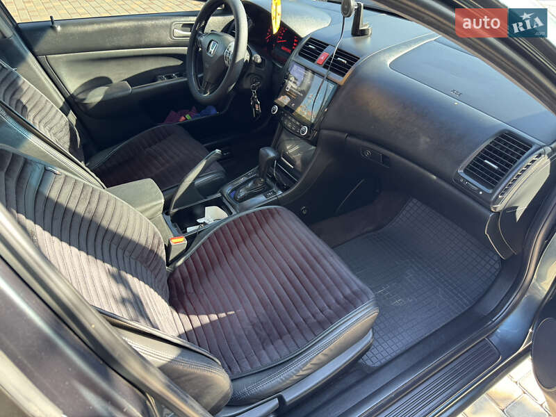 Седан Honda Accord 2005 в Одессе
