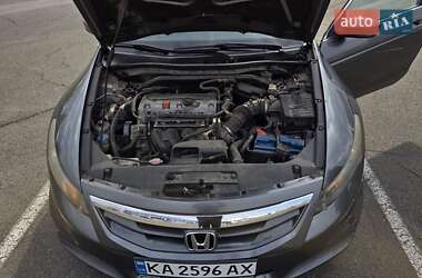 Купе Honda Accord 2012 в 