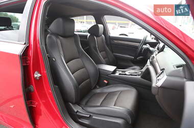 Седан Honda Accord 2018 в  фото 12 Седан Honda Accord 2018 в