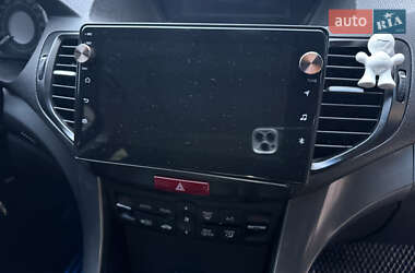 Седан Honda Accord 2011 в 