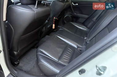 Седан Honda Accord 2011 в 