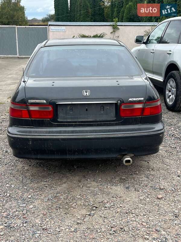 Седан Honda Accord 1997 в Києві