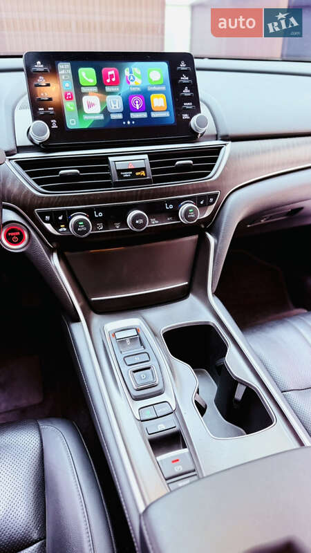 Седан Honda Accord 2021 в Киеве