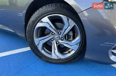 Седан Honda Accord 2017 в 