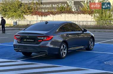 Седан Honda Accord 2017 в 
