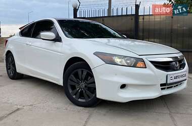 Купе Honda Accord 2011 в Києві