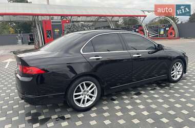 Седан Honda Accord 2006 в  фото 15 Седан Honda Accord 2006 в