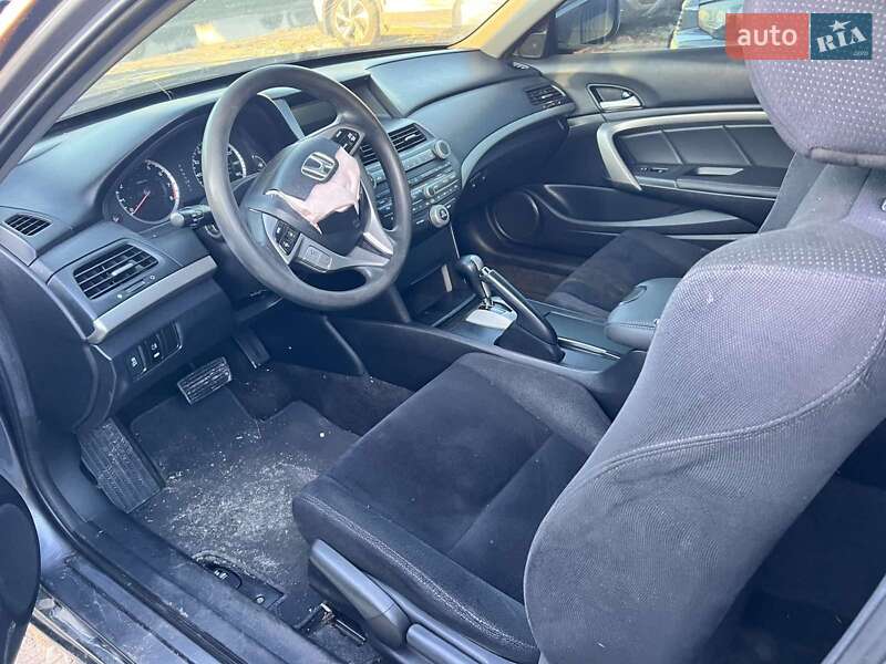 Купе Honda Accord 2012 в Киеве